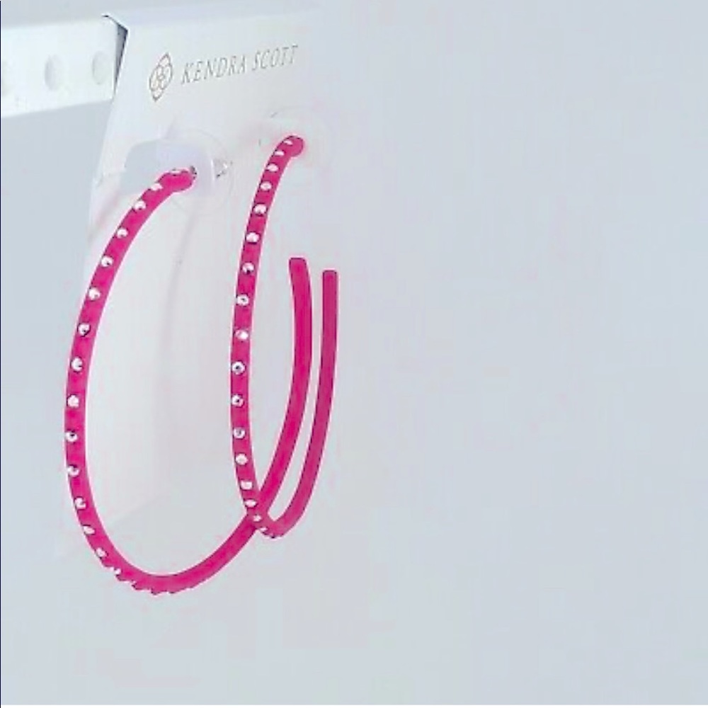 NWT - Kendra Scott Hoops - Dust Bags Included